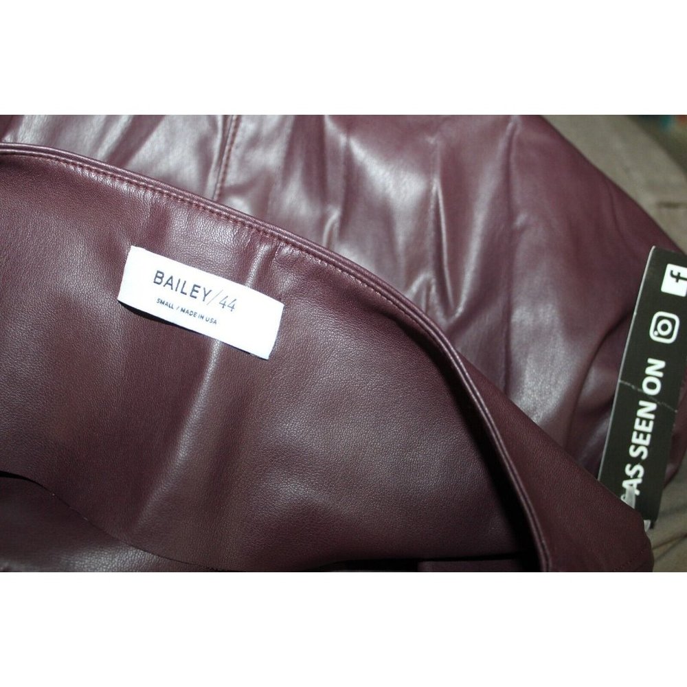 NWT Bailey 44 Womens Dark Red Faux Leather Wrap Skirt S Made in USA - Picture 5 of 5